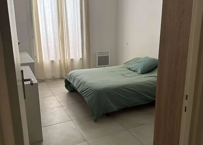 Lallie شقة باستيا
